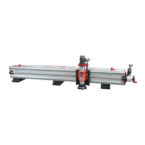 Fraiseuse Joysung LMA2000 avec utilisation de course d'axe X de 2000 mm pour l'usinage